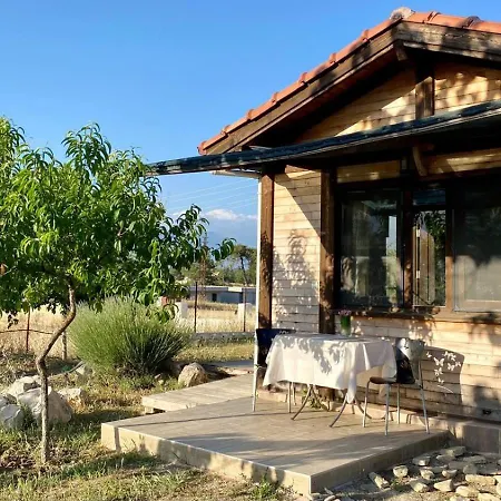 Nyaraló Karmi Apart House *